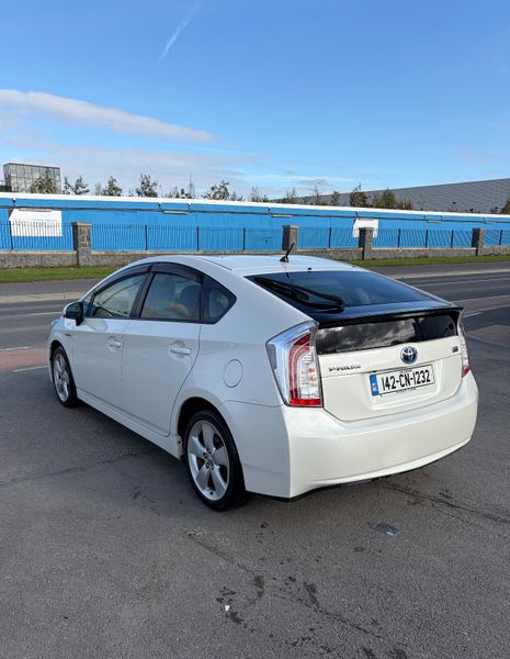 2014 Toyota Prius 1.8 Hybrid HIGH SPEC 369832260
