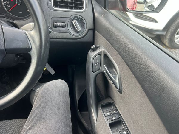 2012 VW Polo 1.2 369855345