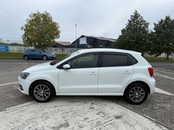 Volkswagen polo 2016 Auto 46,000 kms 369857268