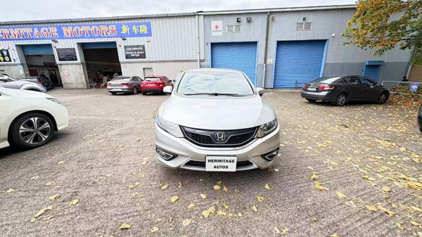 Honda Jade1.5 Hybrid Auto 6 SEATER 2015 369859598