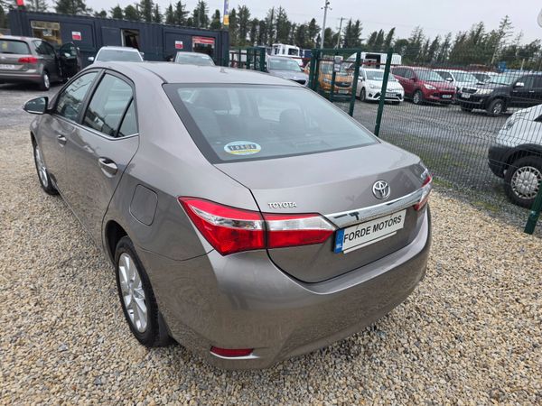 Toyota Corolla 2016 369853369
