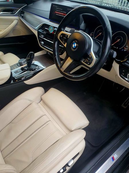 2018 BMW 5-Series | 530e M Sport Auto 369866687