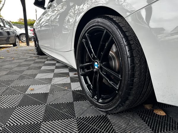 BMW 1-Series 2018 369867398