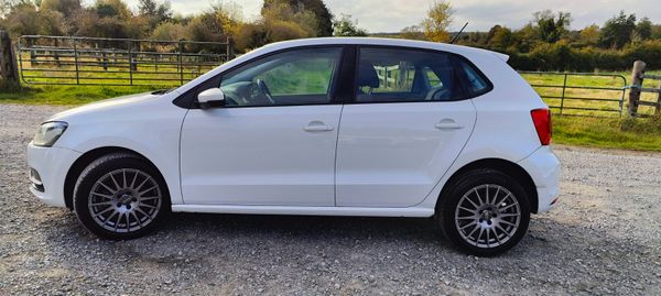 2017 VW Polo lowest milage Best Price 369860406