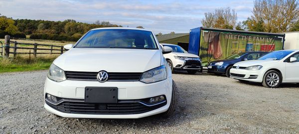 2017 VW Polo lowest milage Best Price 369860410