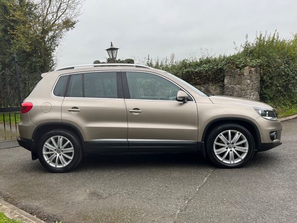 Volkswagen Tiguan 2.0 TDI 110BHP SPORT & STYLE 369861116