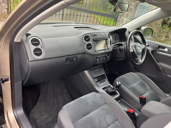 Volkswagen Tiguan 2.0 TDI 110BHP SPORT & STYLE 369861124