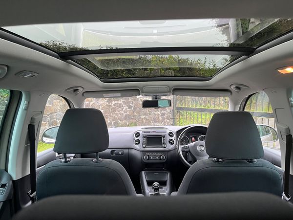 Volkswagen Tiguan 2.0 TDI 110BHP SPORT & STYLE 369861125