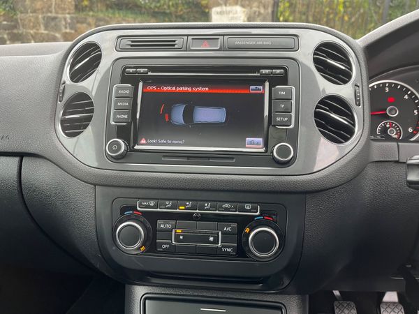 Volkswagen Tiguan 2.0 TDI 110BHP SPORT & STYLE 369861136