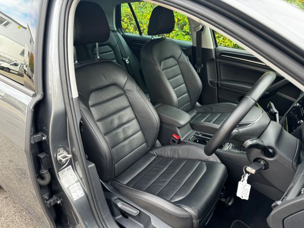Volkswagen Golf 1.0 DSG NEW NCT 5DR Highline 369863497
