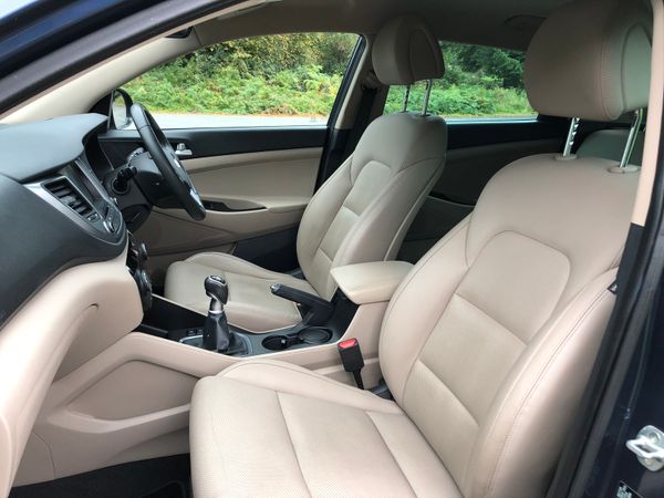 Hyundai Tucson 2017 EXECUTIVE LEATHER 369875537