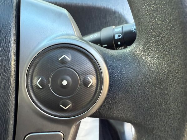 2015 Toyota Prius Plus/alpha1.8 Hybrid auto 7Seate 369872040