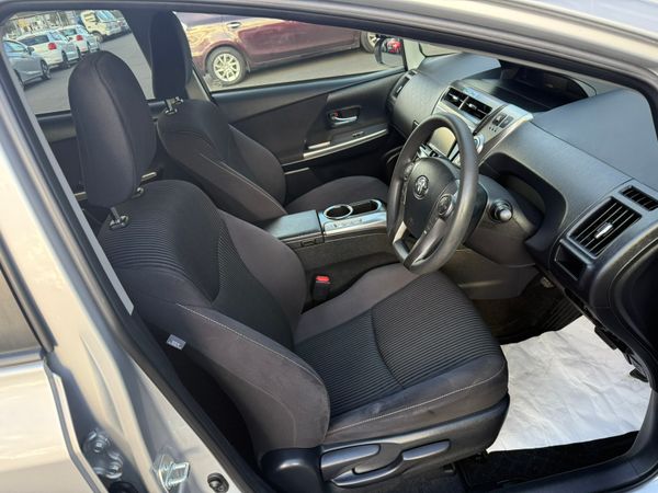 2015 Toyota Prius Plus/alpha1.8 Hybrid auto 7Seate 369872050