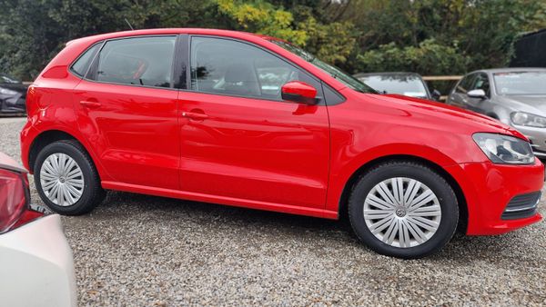 2016 Volkswagen Polo (Automatic ) 369872647