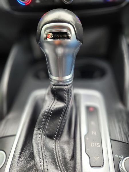 Audi A3 2016 369904331