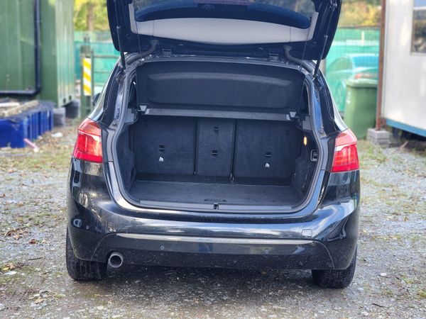 BMW 2-Series 2015 369904948