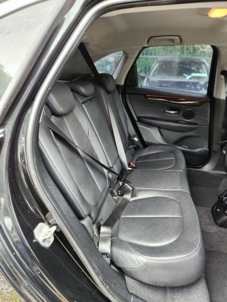 BMW 2-Series 2015 369904943