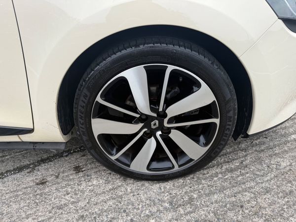 Renault Clio 2016 Auto 63 kms 369905065