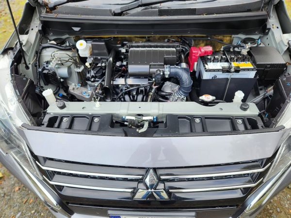 Mitsubishi Mirage 2023 369905217