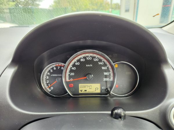 Mitsubishi Mirage 2023 369905211