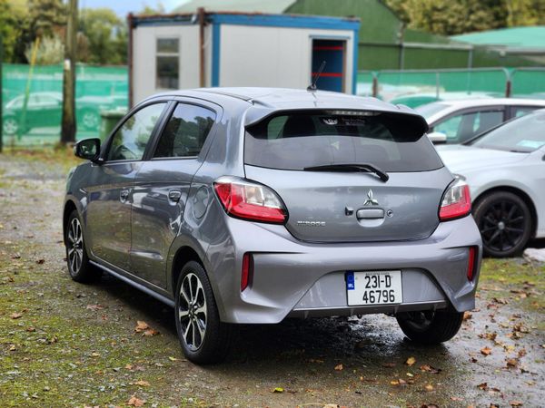 Mitsubishi Mirage 2023 369905222