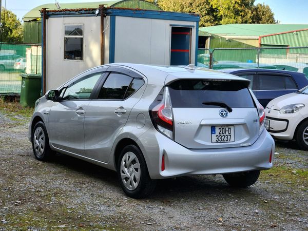 Toyota Aqua 2020 369906867