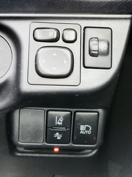 Toyota Aqua 2020 369906877