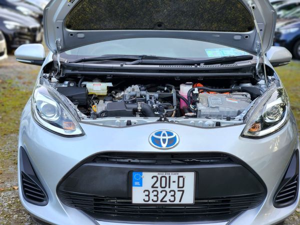 Toyota Aqua 2020 369906873