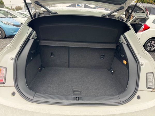 Audi A1 Automatic 369907712