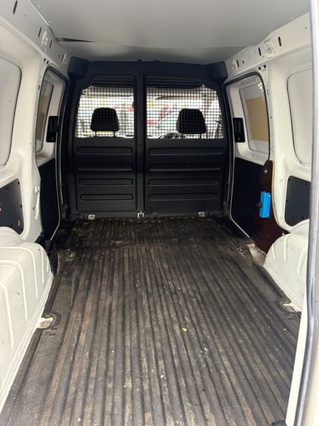 Volkswagen Caddy 2019 2.0 TDI 369917727