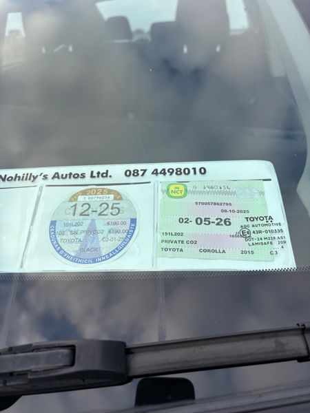 Toyota Corolla 2015 369919067