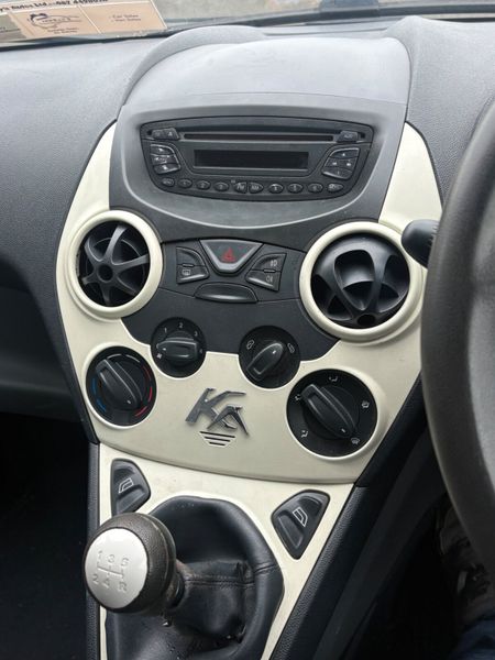 Ford KA 2009 369924704