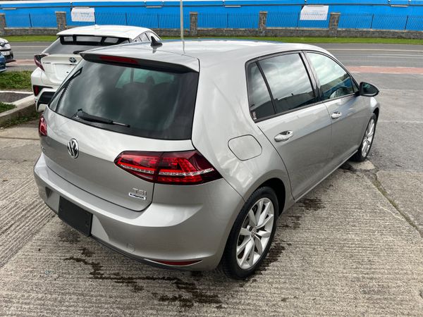VOLKSWAGEN GOLF 2017, 1.2 TSI 5DR AUTOMATIC LOW KM 369927111