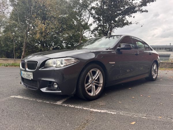BMW 5-Series 2014 369927182