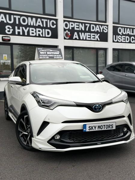 2018 Toyota C-HR  1.8 Hybrid automatic,Top Specs 369929607