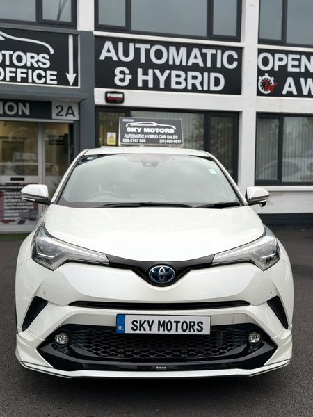 2018 Toyota C-HR  1.8 Hybrid automatic,Top Specs 369929603