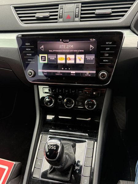 Skoda Superb 2019 369932628