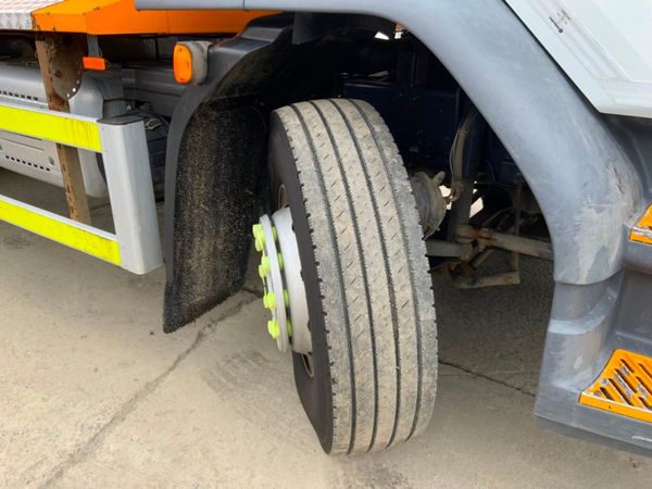 DAF LF Twin Chamber Auger Drive HOT Box. 369932720