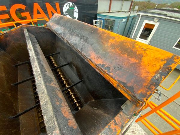 DAF LF Twin Chamber Auger Drive HOT Box. 369932721