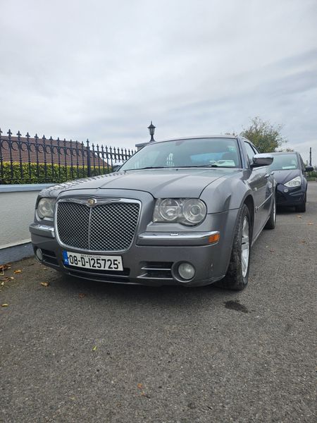 Chrysler 300C 2008 369945683