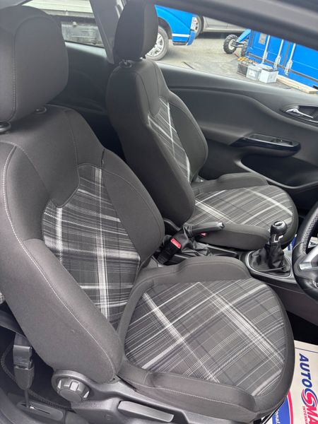 Vauxhall Corsa 2015 369941829