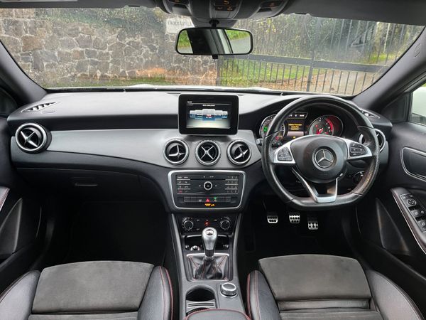 Mercedes-Benz  GLA 200 CDI AMG LINE 369952101