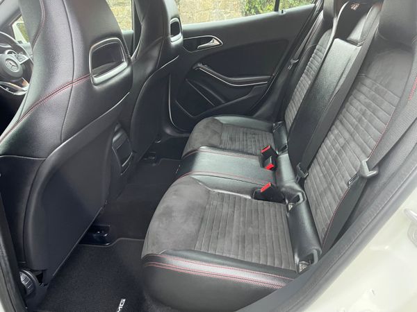 Mercedes-Benz  GLA 200 CDI AMG LINE 369952103