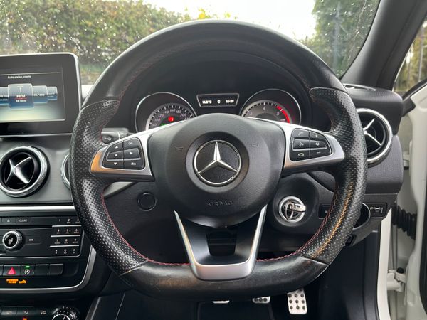 Mercedes-Benz  GLA 200 CDI AMG LINE 369952116