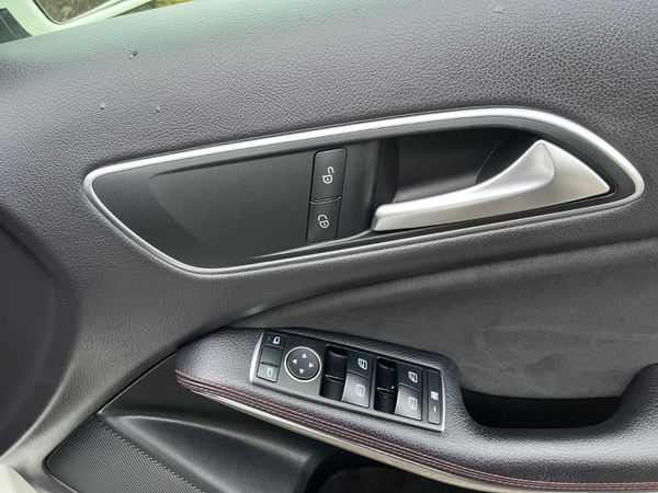 Mercedes-Benz  GLA 200 CDI AMG LINE 369952119