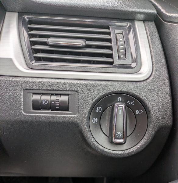 SKODA RAPID ACTIVE/ AUTO/LOW MLS 369952524