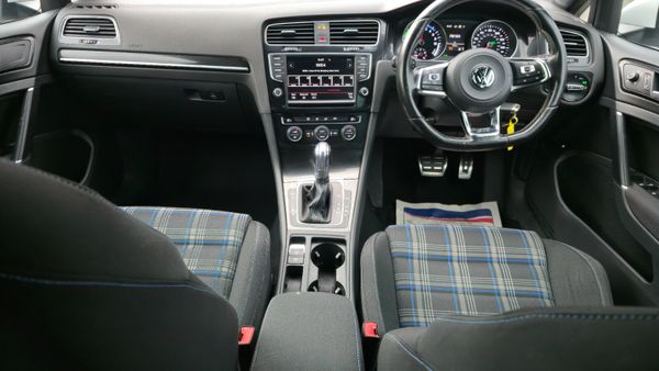 Volkswagen Golf 1.4 GTE 204P BHP AUTO 369970636