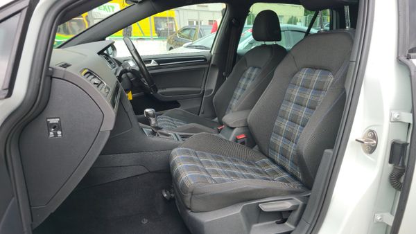 Volkswagen Golf 1.4 GTE 204P BHP AUTO 369970631