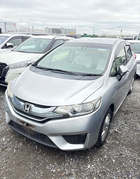 2015 Honda Fit 1.5 Hybrid LOW KMS 369990169
