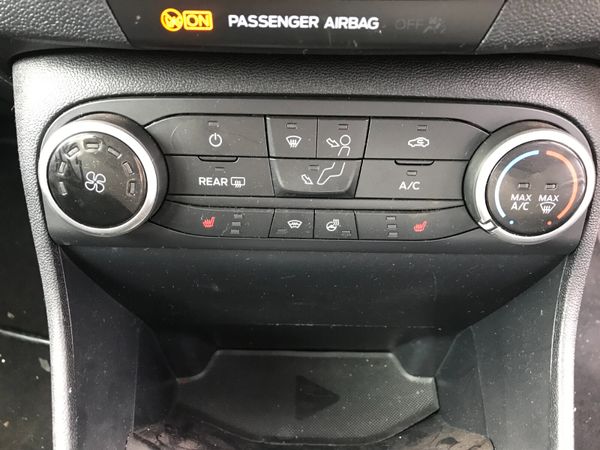 211 Ford Fiesta Titanium 1.0L Ecoboost 360002148